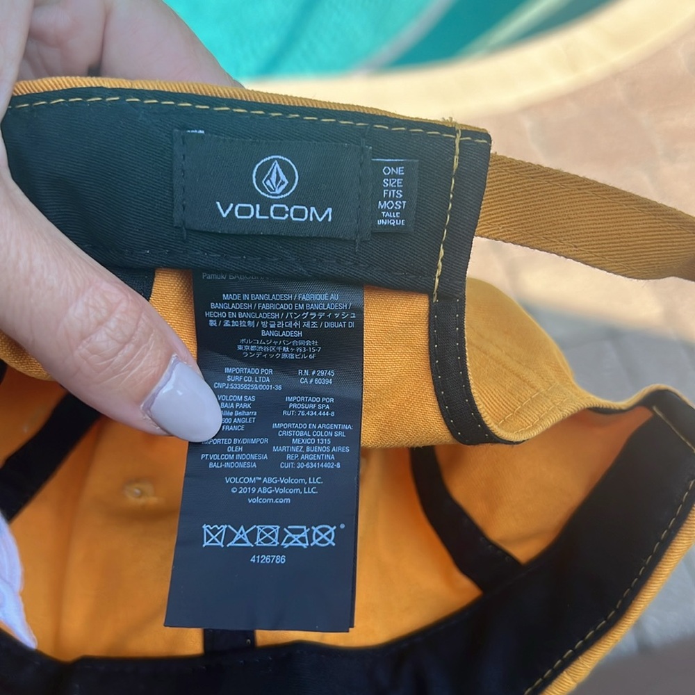 Volcom Stone hat - Picture 4 of 7
